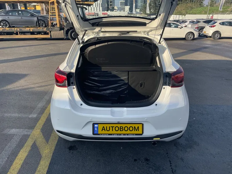 Mazda 2 nouvelle voiture, 2025