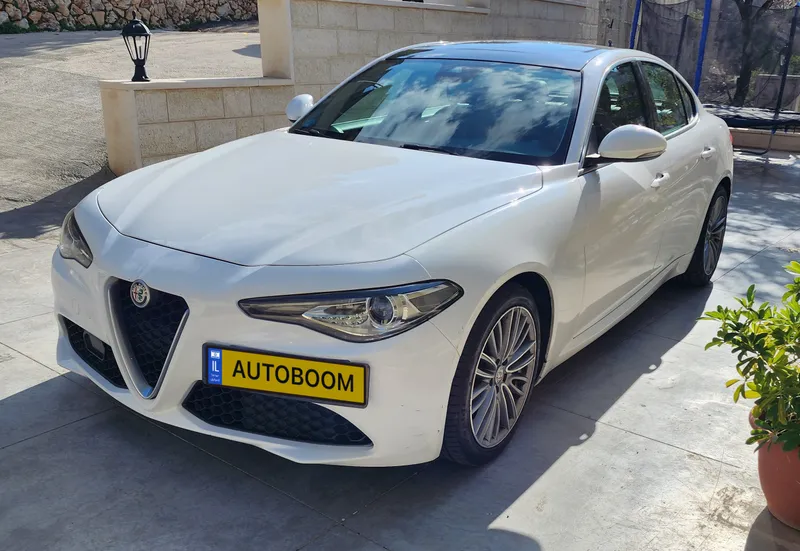 Alfa Romeo Giulia 2nd hand, 2017, private hand