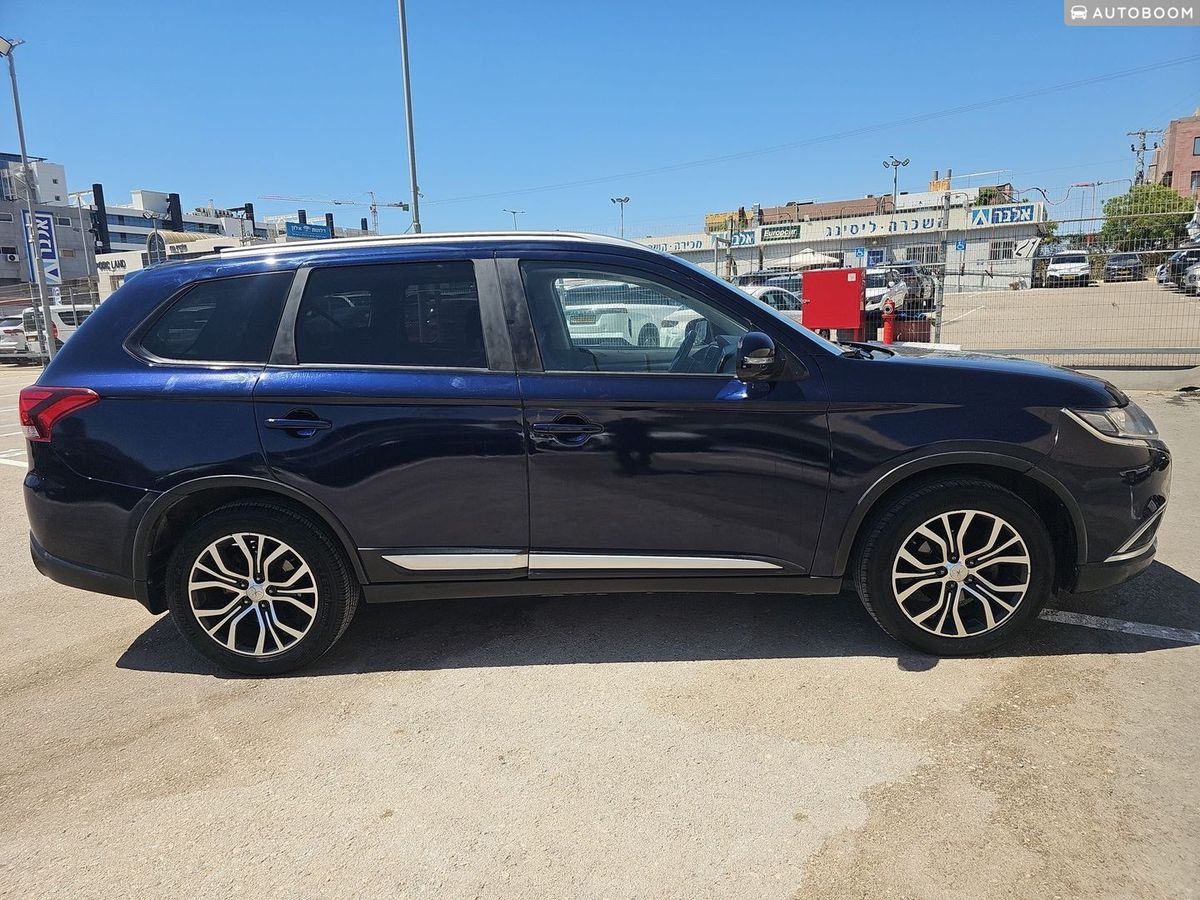 Mitsubishi Outlander 2nd hand, 2018