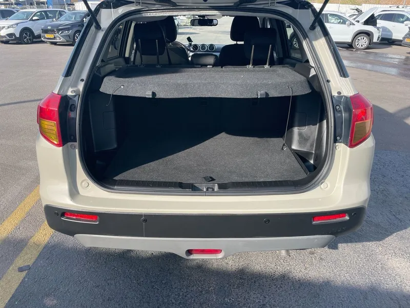 Suzuki Vitara 2ème main, 2017, main privée