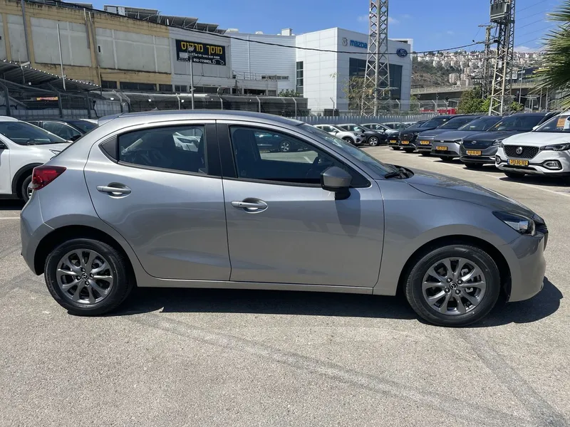 Mazda 2 new car, 2024