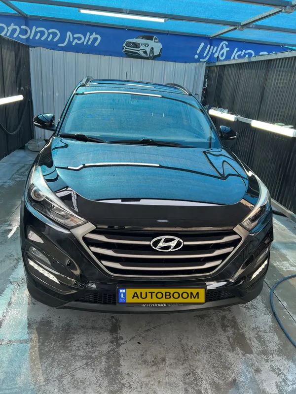 Hyundai Tucson 2nd hand, 2017, private