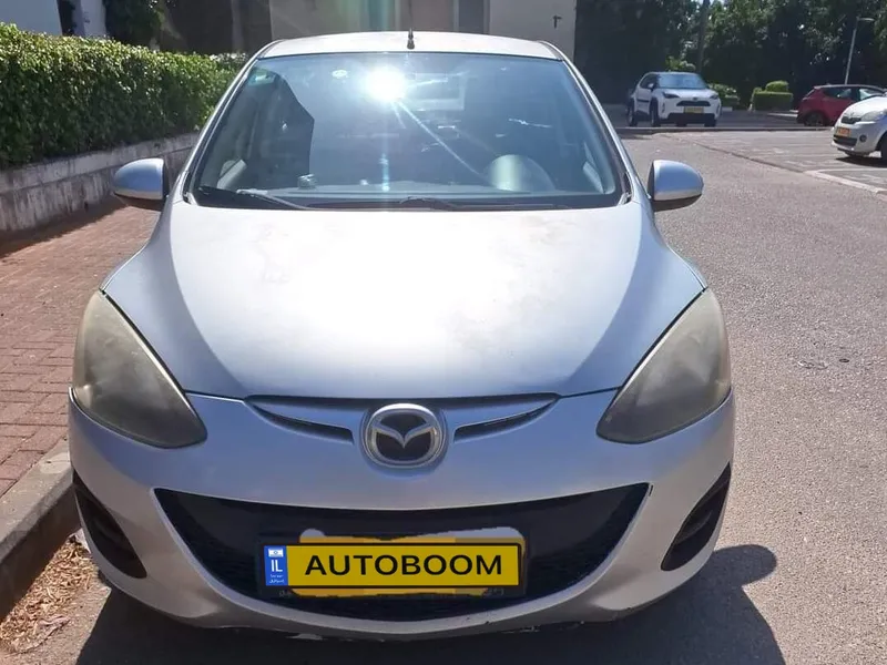 Mazda 2 2nd hand, 2011, private hand