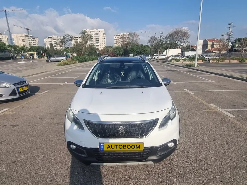 Peugeot 2008 2nd hand, 2017, private hand