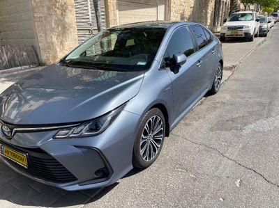 טויוטה קורולה יד 2 רכב, 2020, פרטי