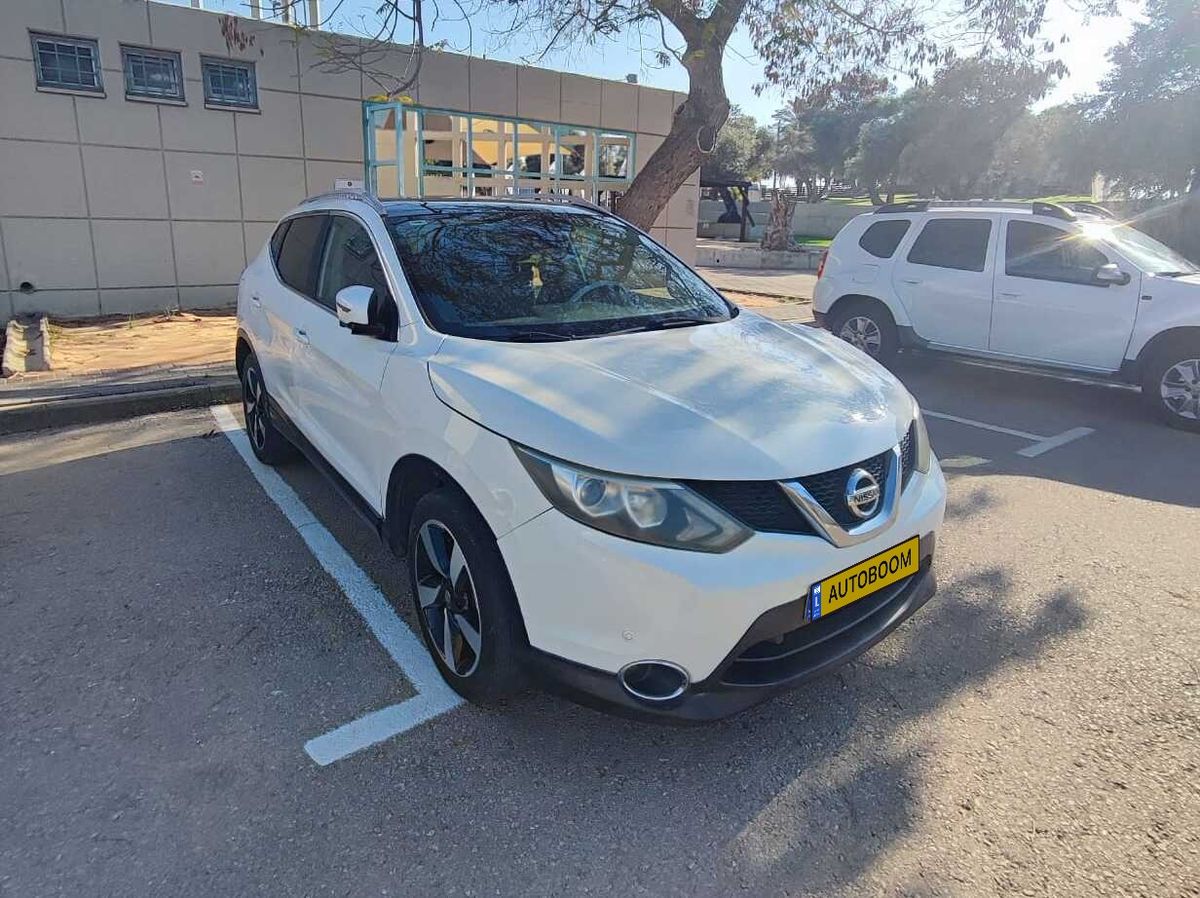 Nissan Qashqai 2nd hand, 2015, private