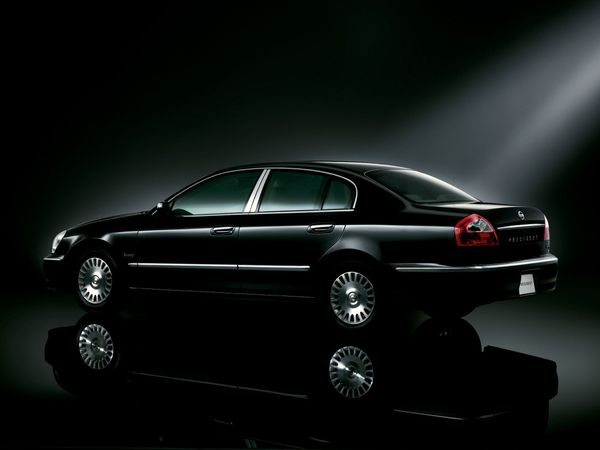 نيسان بريزيدنت 2003. الهيكل، المظهر الخارجي. سيدان, 3 الجيل
