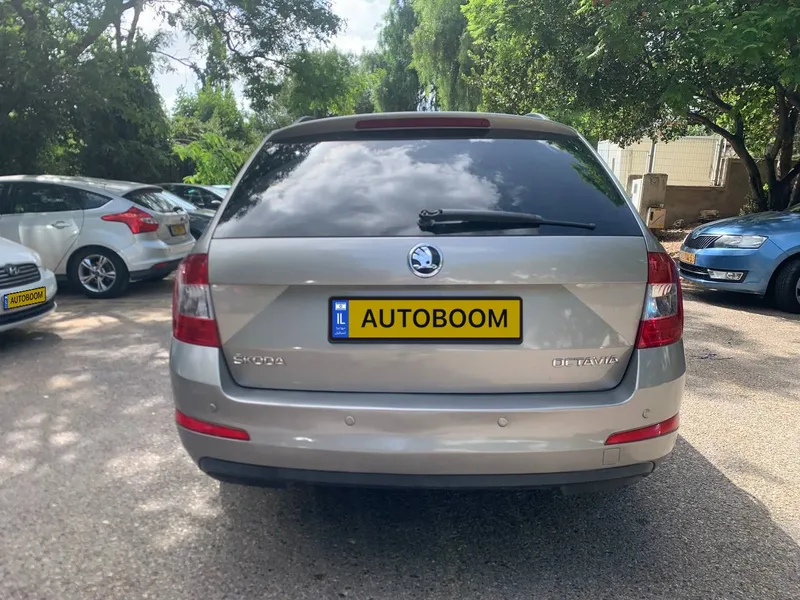 Škoda Octavia 2ème main, 2014, main privée