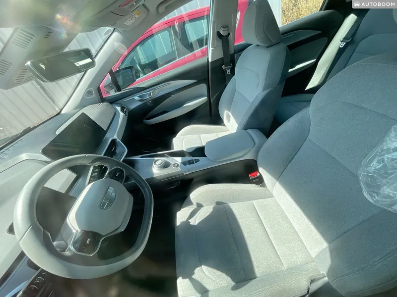 Geely Geometry C с пробегом, 2023
