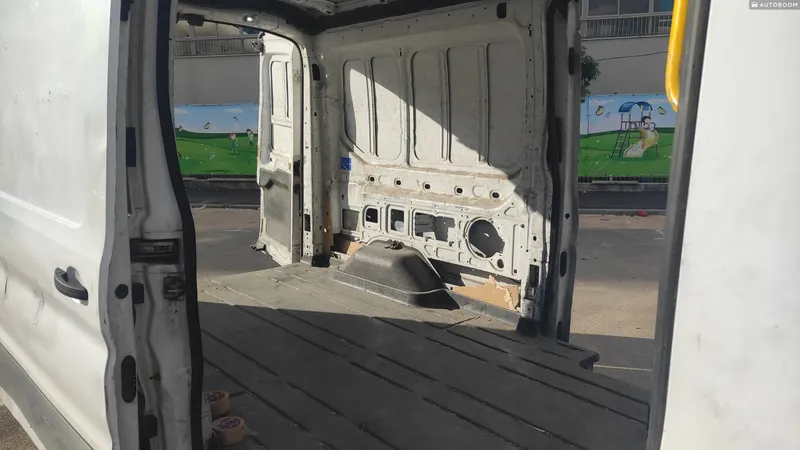Ford Transit 2nd hand, 2017, private