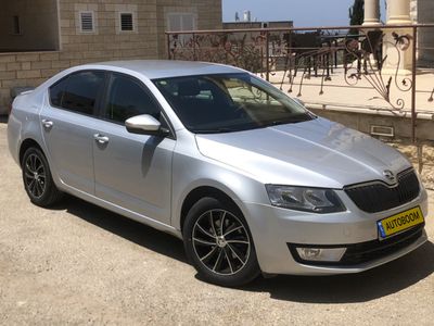 Škoda Octavia 2ème main, 2014, main privée
