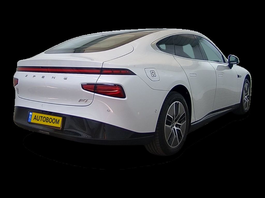 Xpeng P7 nouvelle voiture, 2025