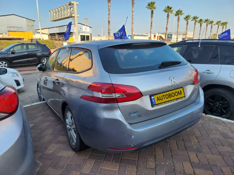 Peugeot 308 2nd hand, 2015