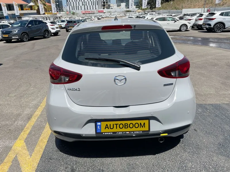 Mazda 2 новый, 2024