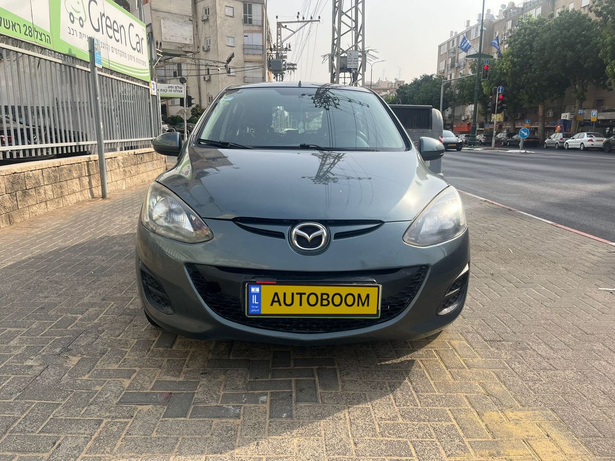 Mazda 2 2nd hand, 2011, private hand