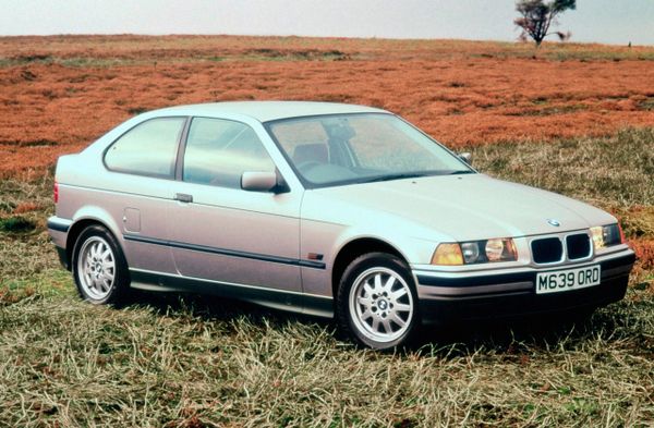 БМВ 3 серия 1990. Кузов, экстерьер. Хэтчбек 3 дв., 3 поколение