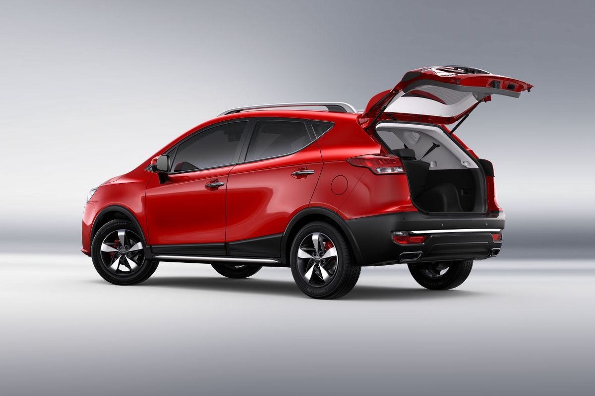 JAC S3 2016. Кузов, экстерьер. Хэтчбек 5 дв., 1 поколение, рестайлинг 1