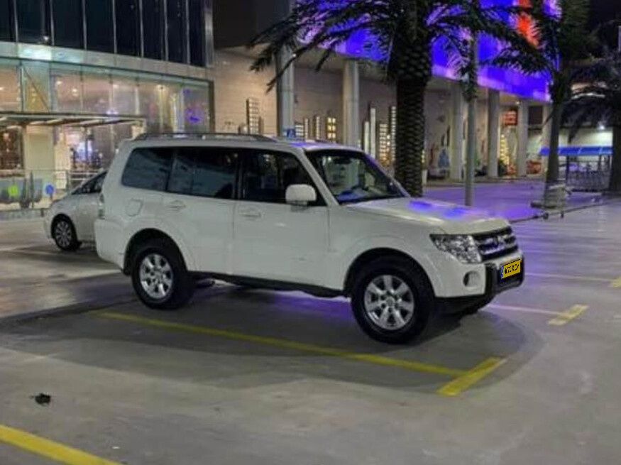 Mitsubishi Pajero 2ème main, 2011, main privée