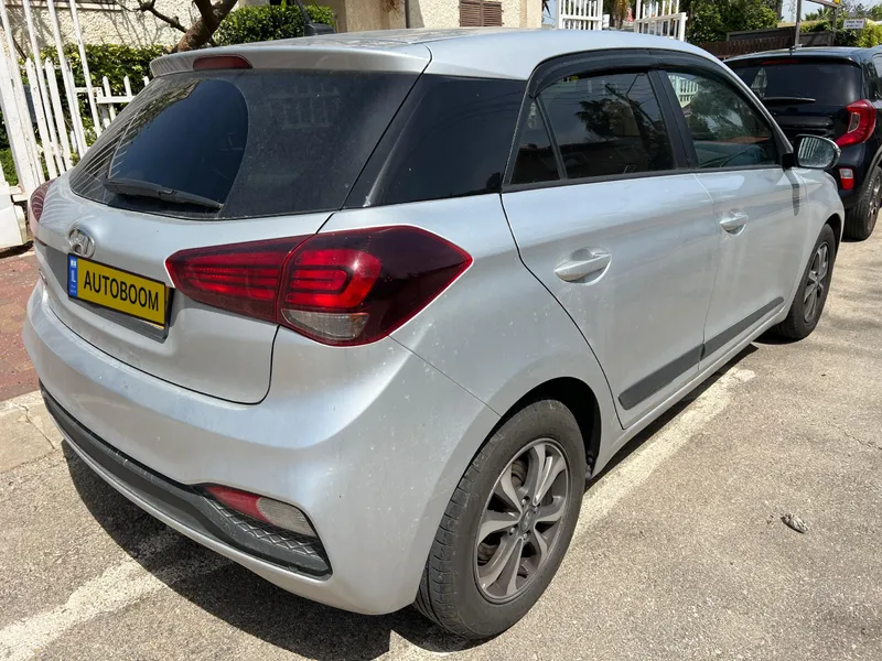 Hyundai i20 2nd hand, 2021, private hand