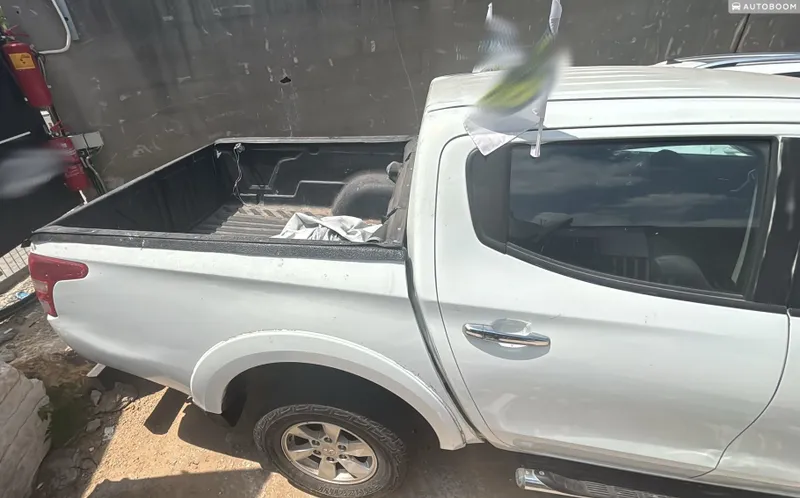 Mitsubishi L200 2nd hand, 2018