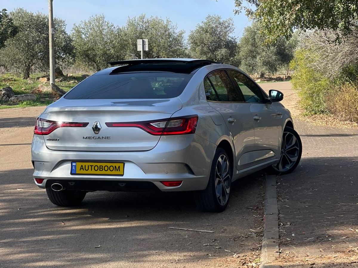 Renault Megane 2nd hand, 2021, private hand