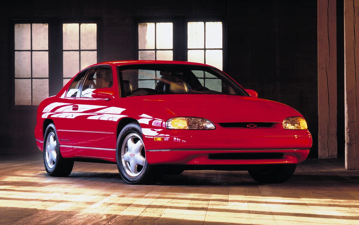 Chevrolet Monte Carlo 1994. Carrosserie, extérieur. Coupé, 5 génération