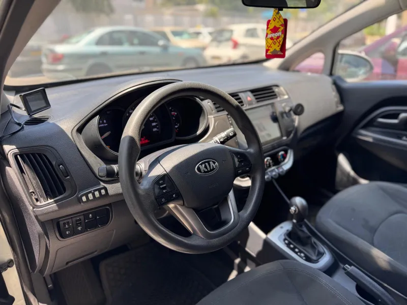 Kia Rio с пробегом, 2013, частная рука