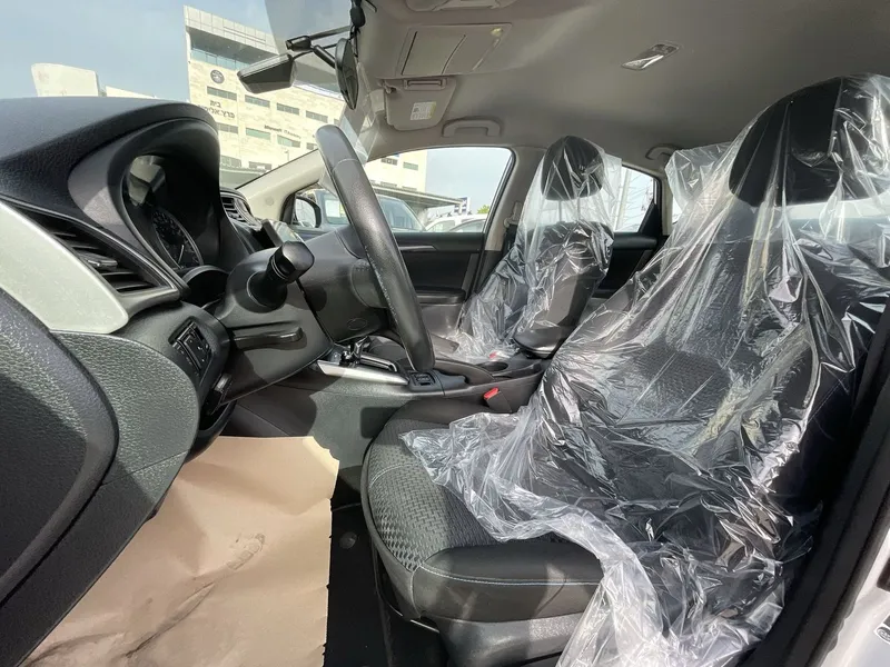ניסאן סנטרה יד 2 רכב, 2017, פרטי