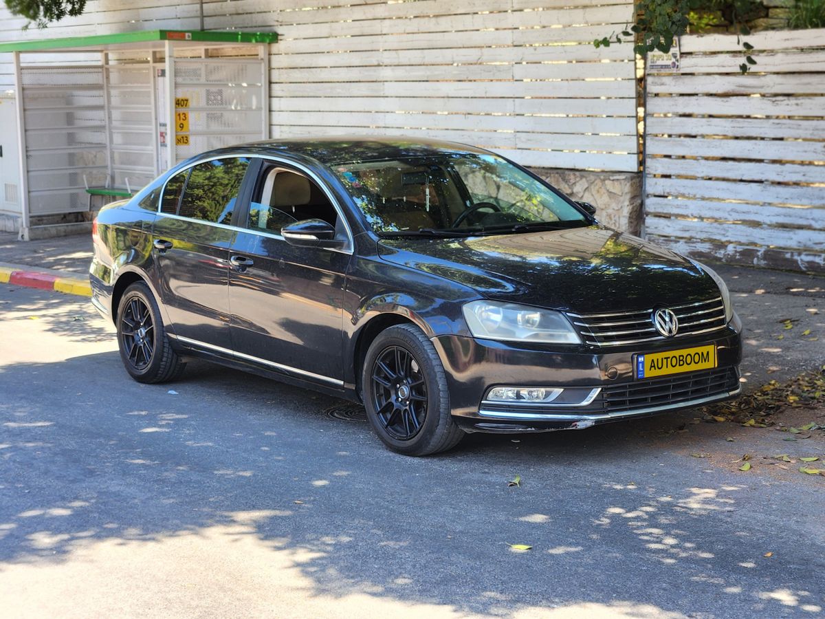 Volkswagen Passat 2nd hand, 2013