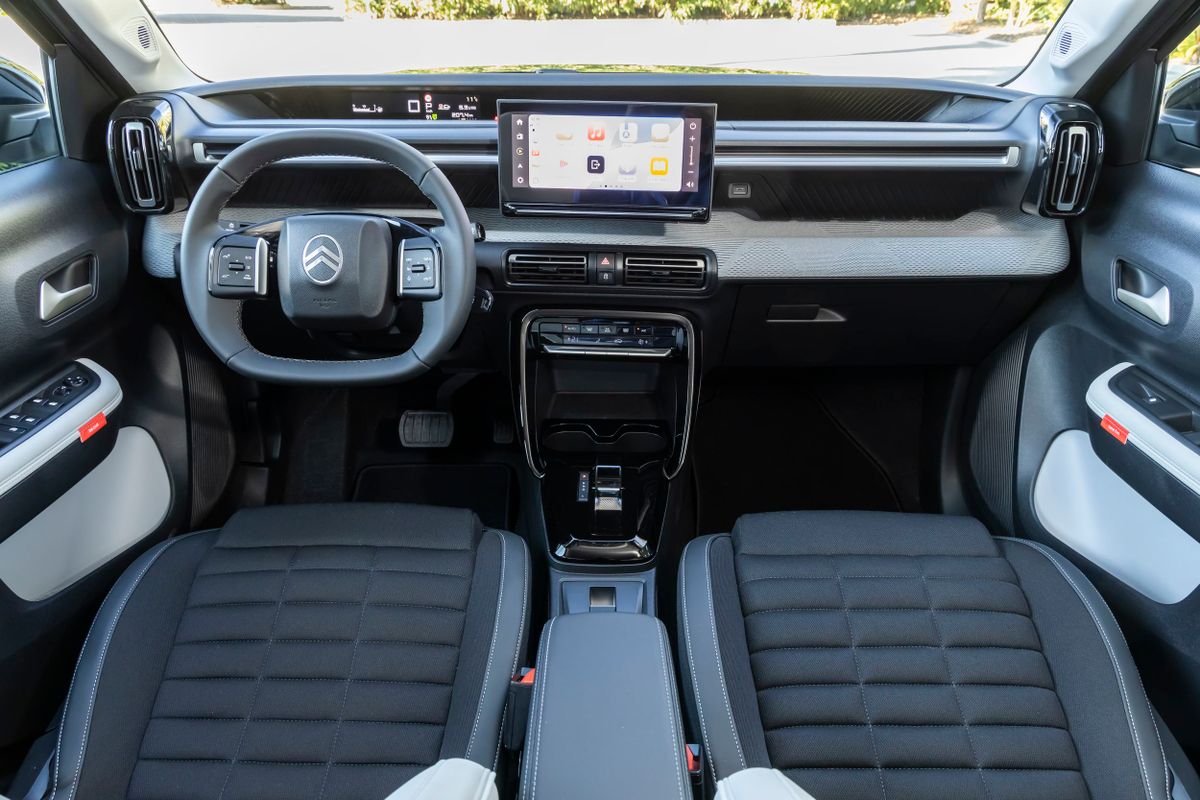 Citroen C3 Aircross 2023. Передние сидения. Внедорожник 5 дв., 2 поколение