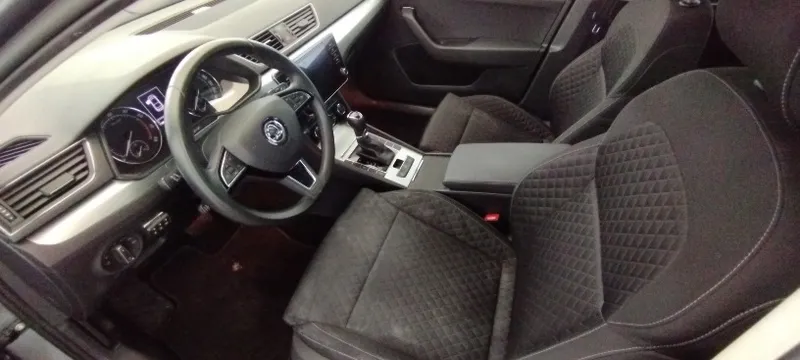 Skoda Superb 2nd hand, 2020