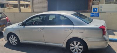 Toyota Avensis 2nd hand, 2008, private hand