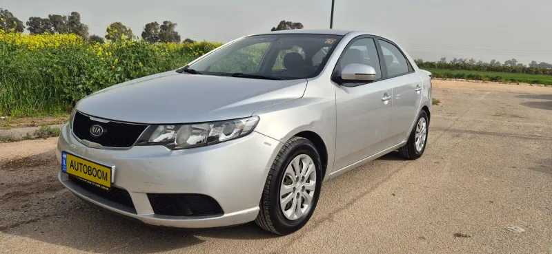 Kia Forte с пробегом, 2012, частная рука