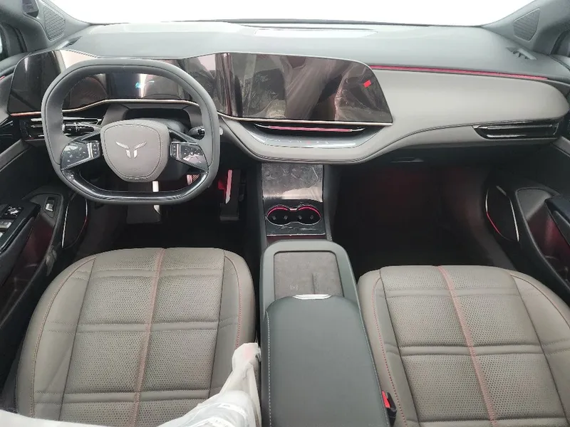 Hongqi EH7 новый, 2025