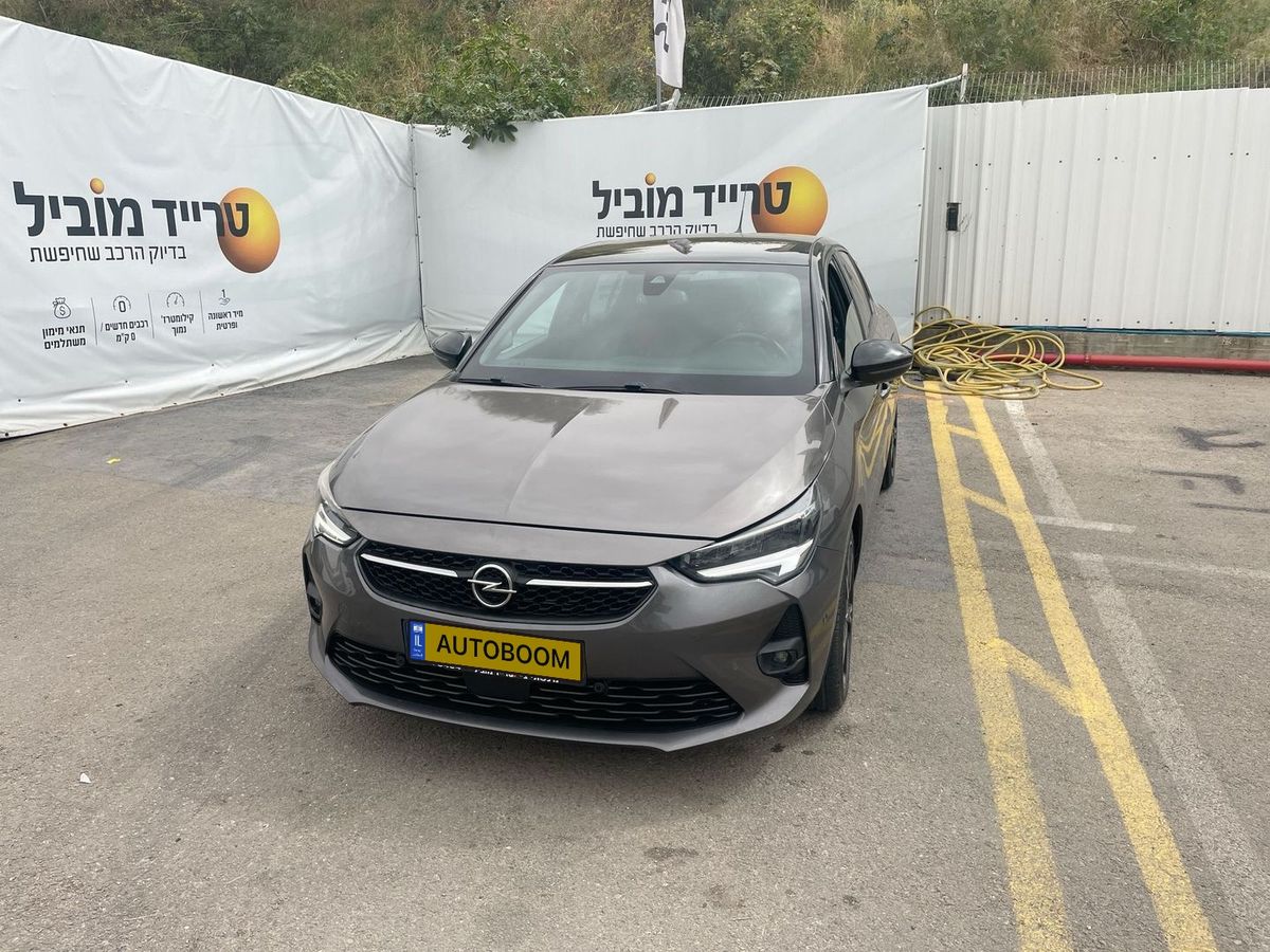אופל קורסה יד 2 רכב, 2020, פרטי