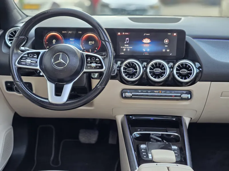 Mercedes GLA 2nd hand, 2021, private hand
