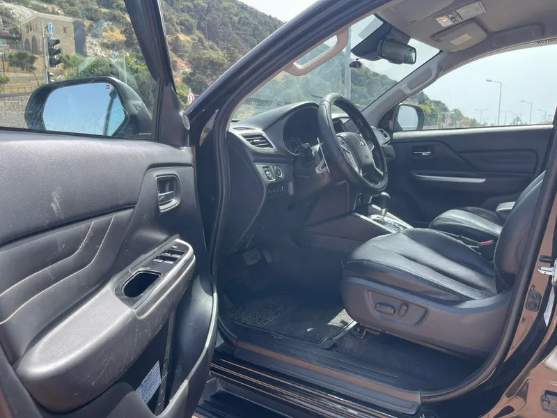 Mitsubishi L200 2ème main, 2022, main privée