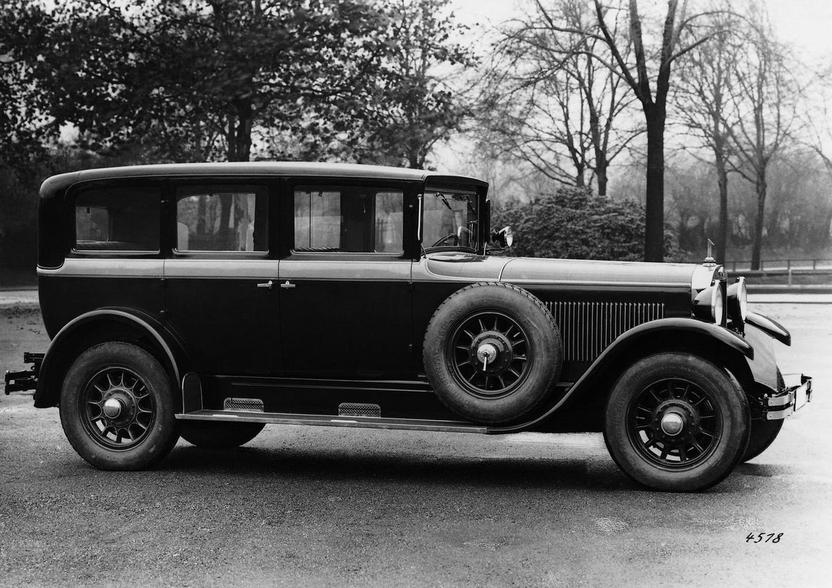 أودي Typ R 1927. الهيكل، المظهر الخارجي. ستيشن ٥ أبواب (صالون), 1 الجيل