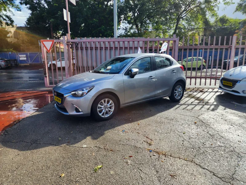 Mazda 2 с пробегом, 2020