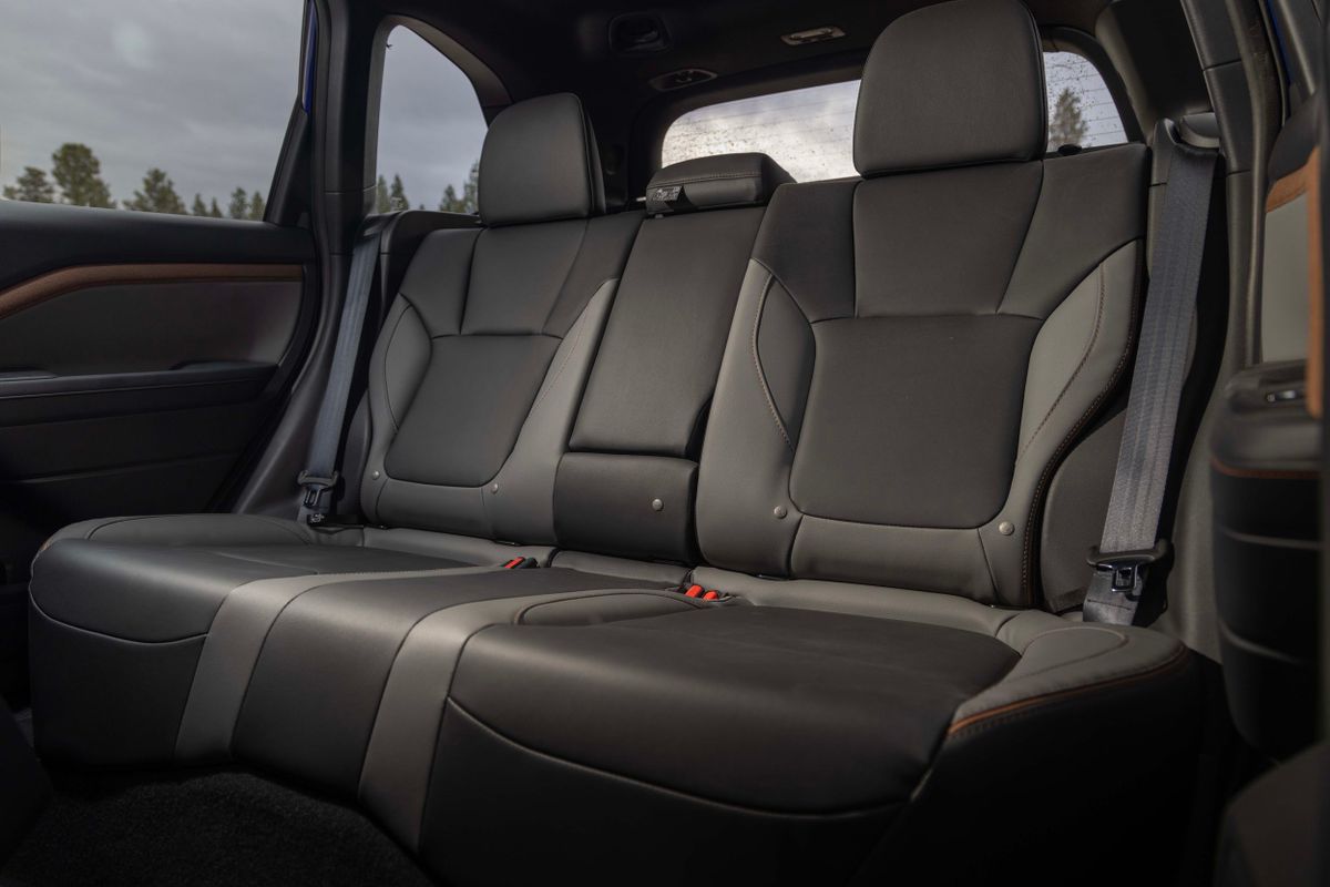 Subaru Forester 2023. Задние сидения. Внедорожник 5 дв., 6 поколение