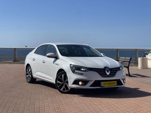 Renault Megane, 2021, photo