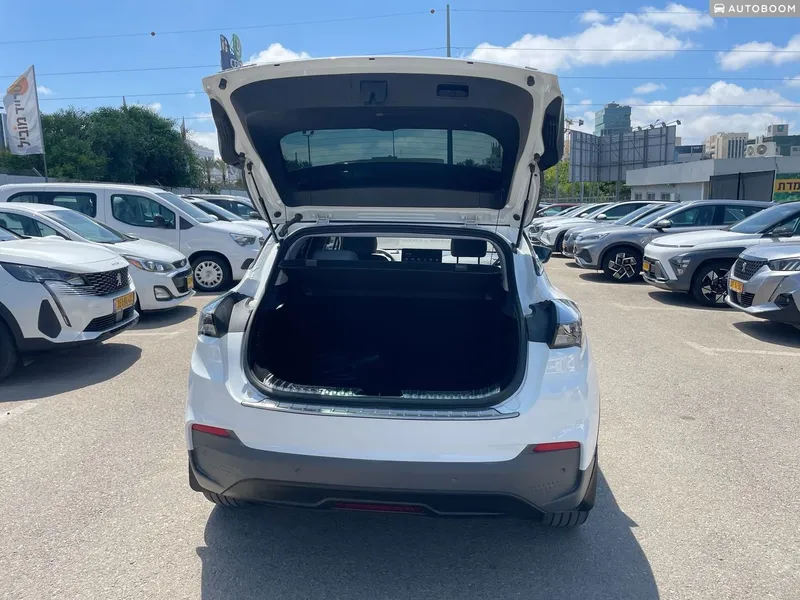 Geely Geometry C 2ème main, 2023, privée