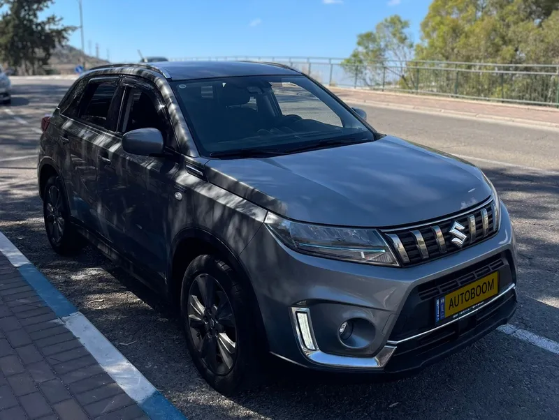 Suzuki Vitara 2nd hand, 2021, private hand