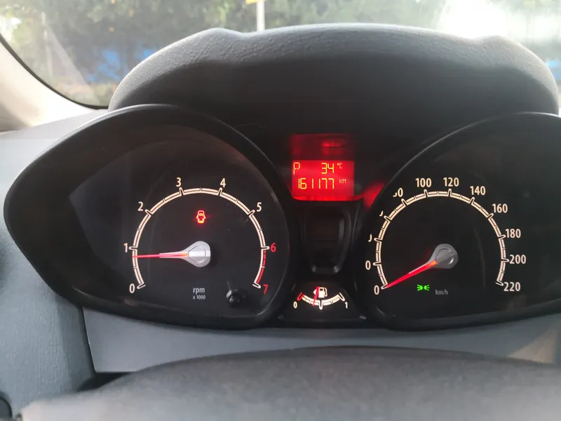 Ford Fiesta с пробегом, 2010, частная рука