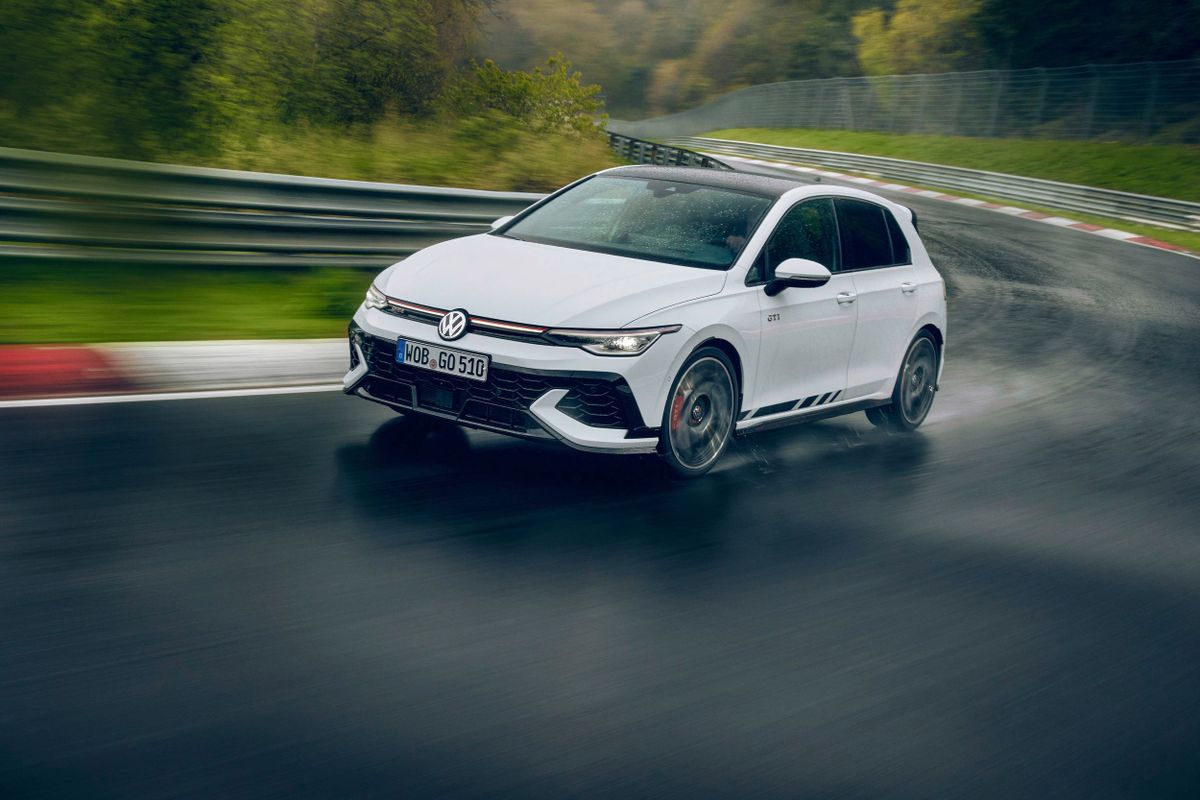 Volkswagen Golf GTI Clubsport 2024. Кузов, экстерьер. Хэтчбек 5 дв., 8 поколение, рестайлинг 1