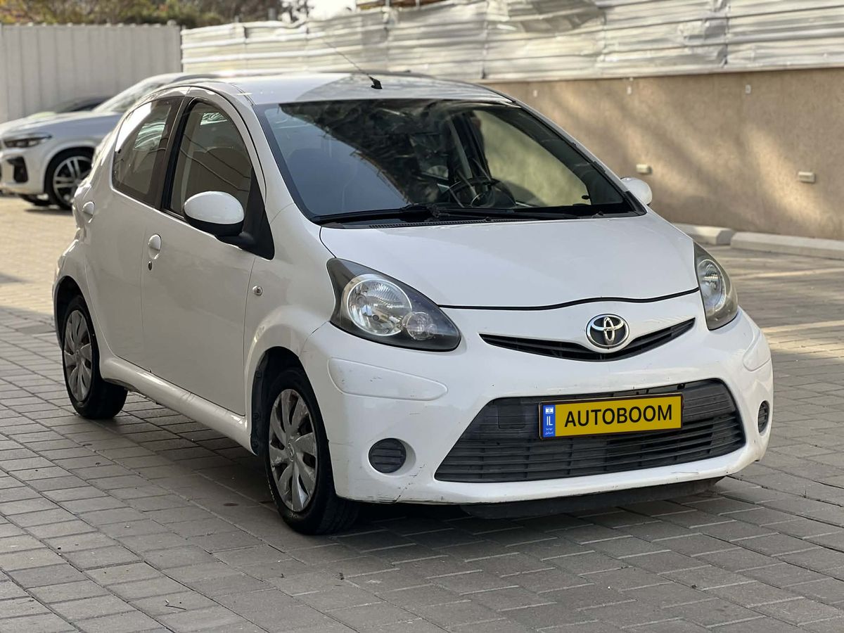 Toyota Aygo 2ème main, 2012