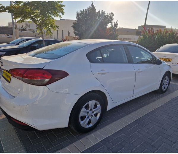Kia Forte 2nd hand, 2016, private hand