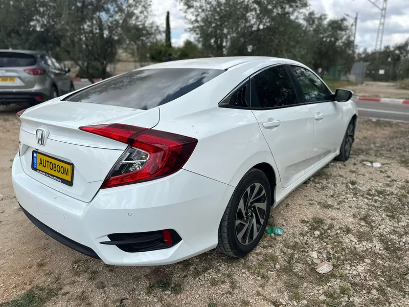 Honda Civic 2nd hand, 2018, private hand