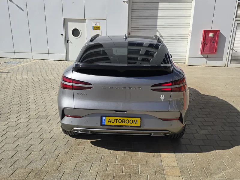 Genesis GV60 2nd hand, 2022, private