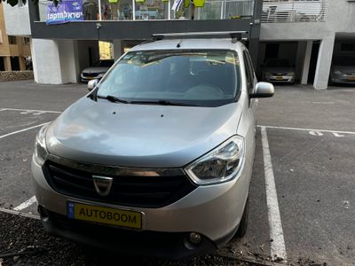 Dacia Lodgy 2nd hand, 2015, private hand